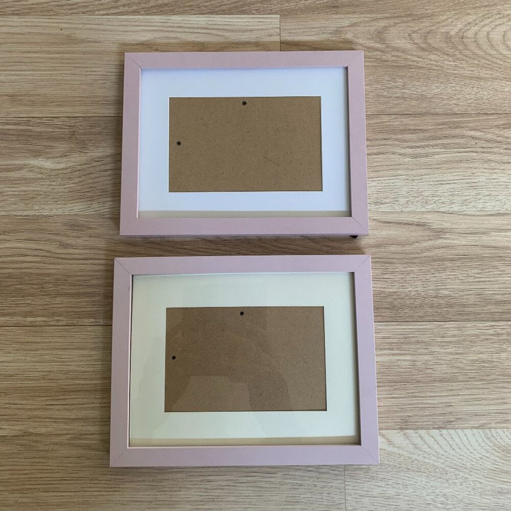 Cute Pair of Pink Picture Frames!